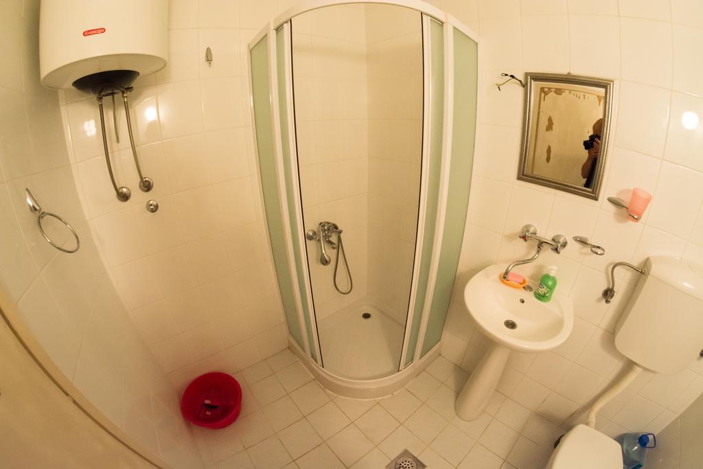 Apartment Vera Pluzine Luaran gambar