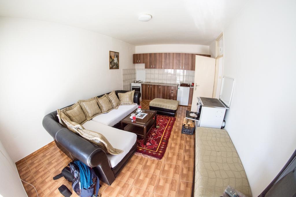 Apartment Vera Pluzine Luaran gambar